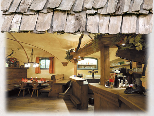 Barbereich Tiroler Bauernkeller